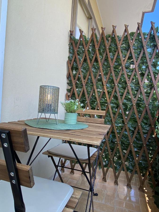 Casa Viola A 900 Mt Dalla Staz. Centrale Pescara Zewnętrze zdjęcie