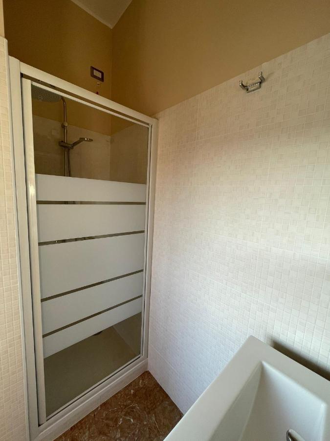 Casa Viola A 900 Mt Dalla Staz. Centrale Pescara Zewnętrze zdjęcie