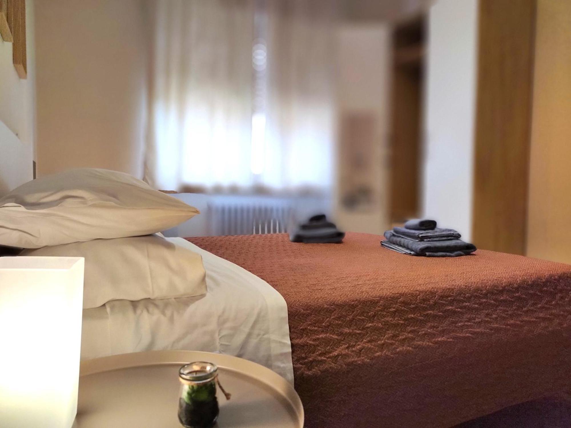Casa Viola A 900 Mt Dalla Staz. Centrale Pescara Zewnętrze zdjęcie